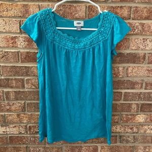 Turquoise Top Crotchet/lace size small Old Navy